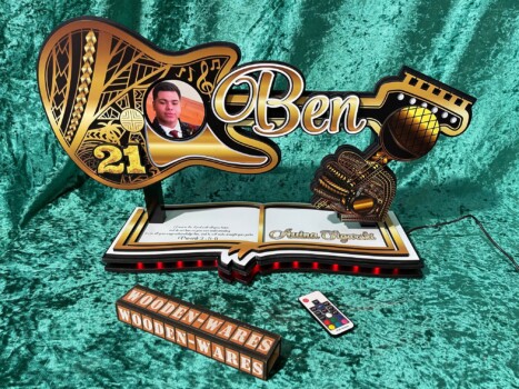 Beautifully designed wooden carving