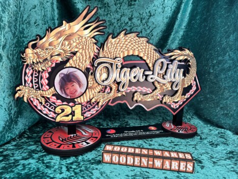 Intricate birthday key