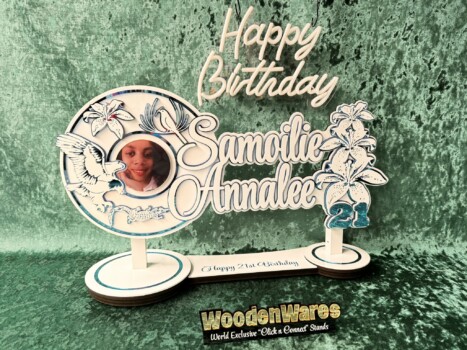 Engraved birthday key